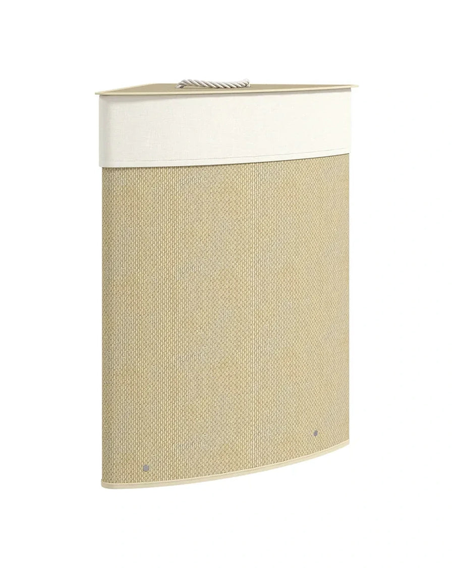 Panier à linge d'angle en bambou tressé ivoire 55 L, sac blanc amovible, vue trois-quarts sur fond blanc